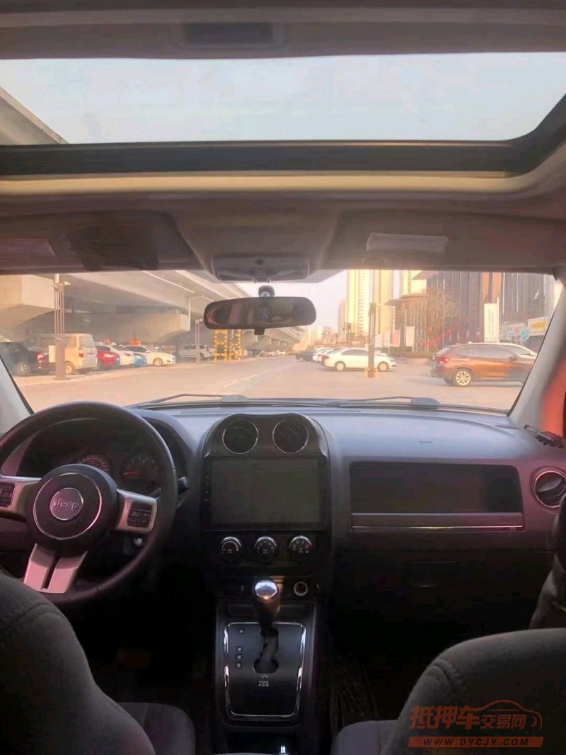 枣庄12年Jeep指南者6