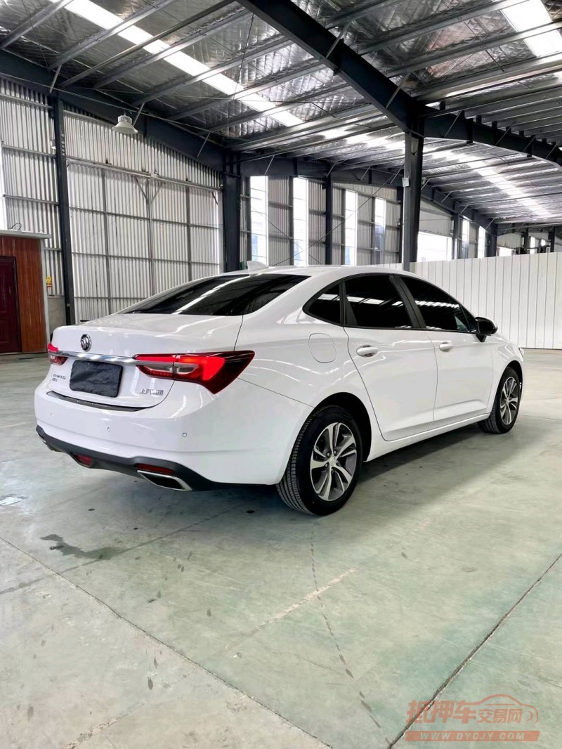 临沂21年别克威朗8