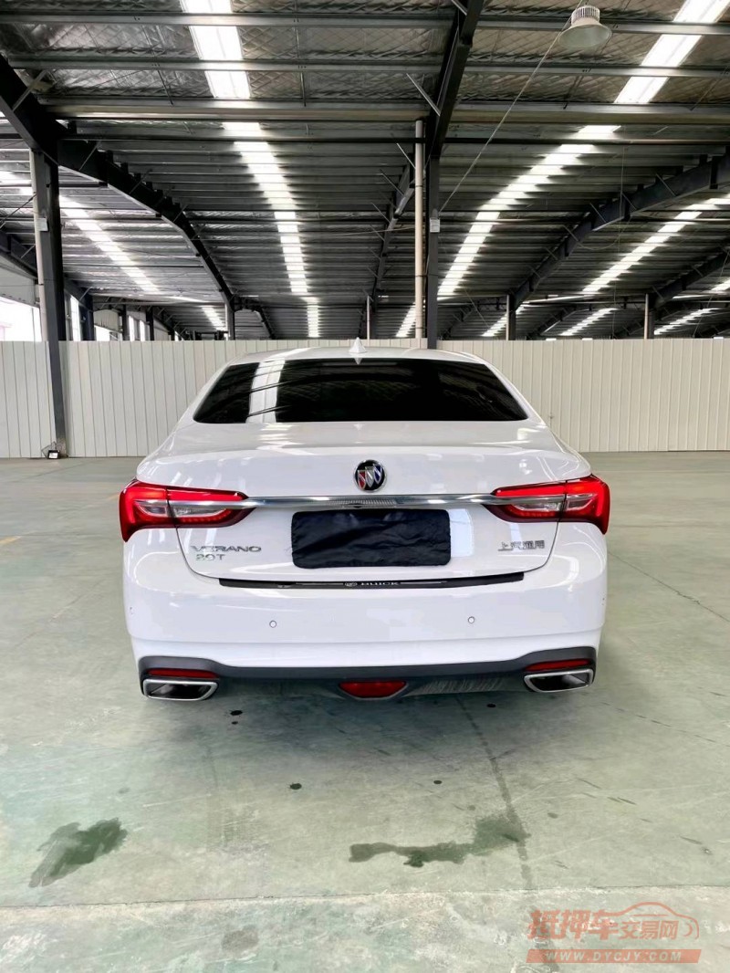 临沂21年别克威朗9