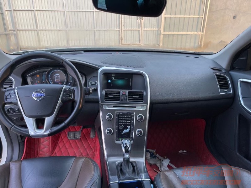济宁16年沃尔沃XC602