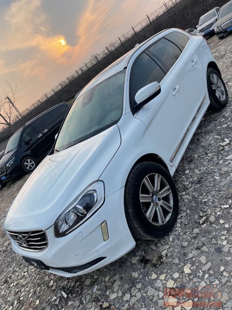 济宁16年沃尔沃XC605