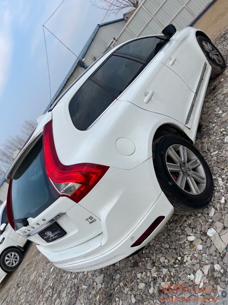 济宁16年沃尔沃XC608