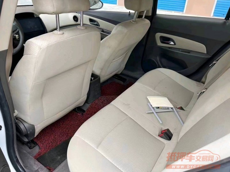 济南16年雪佛兰科鲁兹5