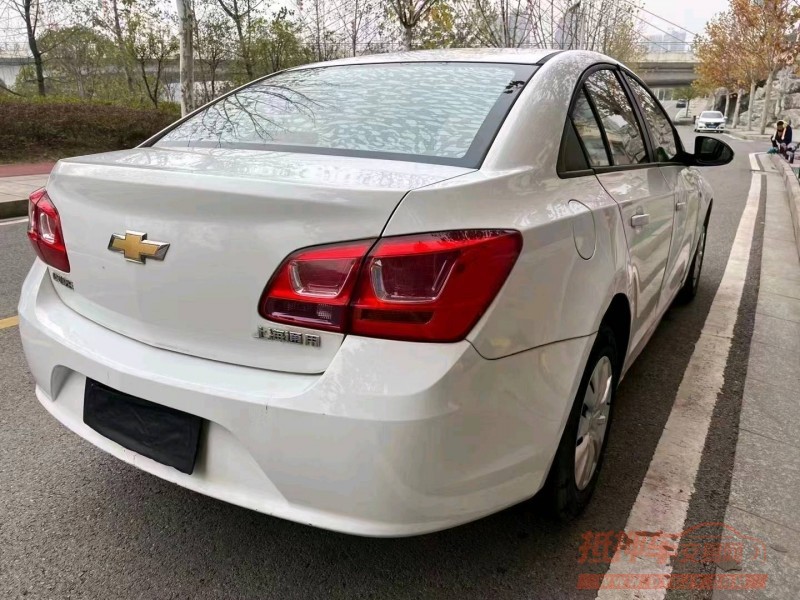 济南16年雪佛兰科鲁兹7