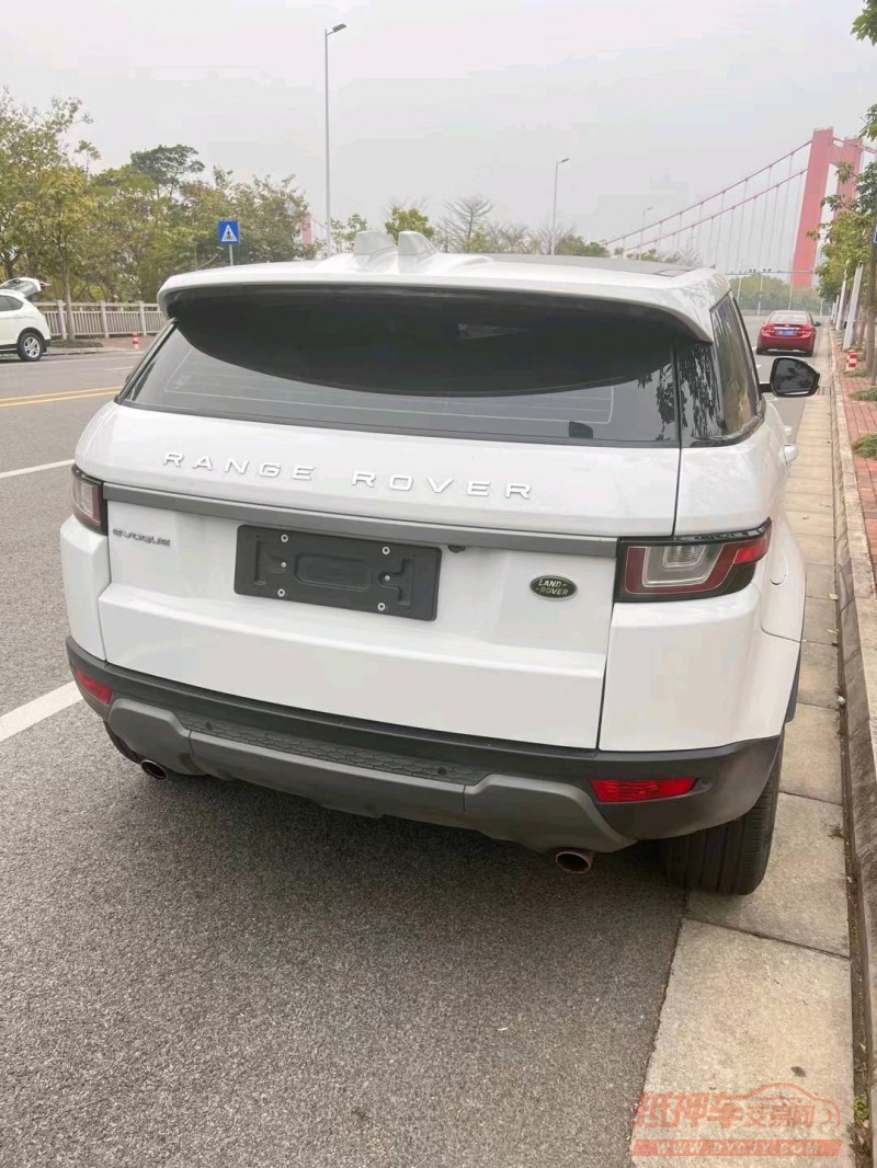 东莞18年路虎极光5