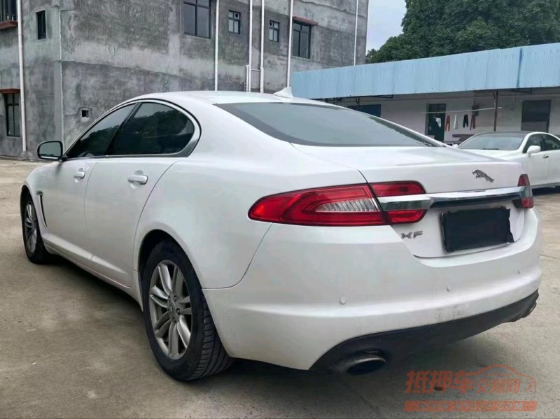 北京13年捷豹XF8