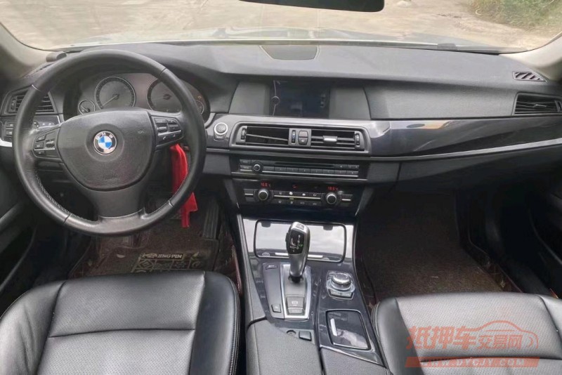 北京11年宝马5系3