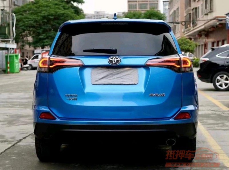 北京16年丰田RAV45