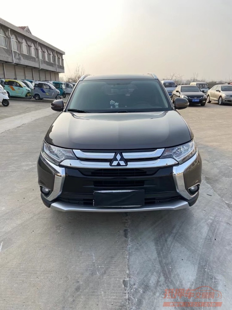 烟台18年三菱欧蓝德1