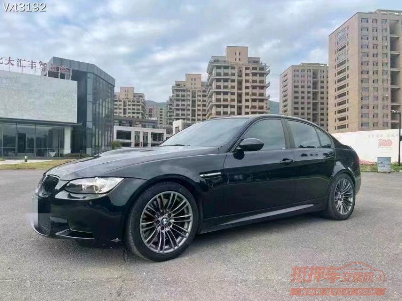 珠海12年宝马M33