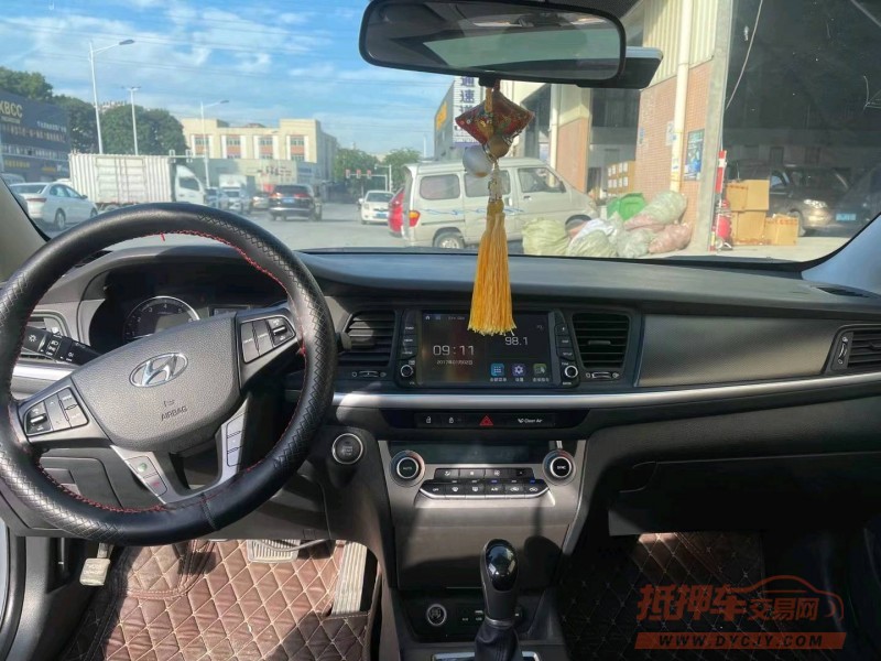 东莞17年现代名图4