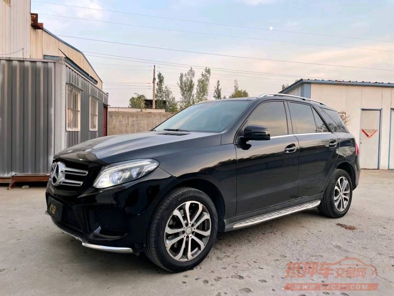 济宁16年奔驰GLE3
