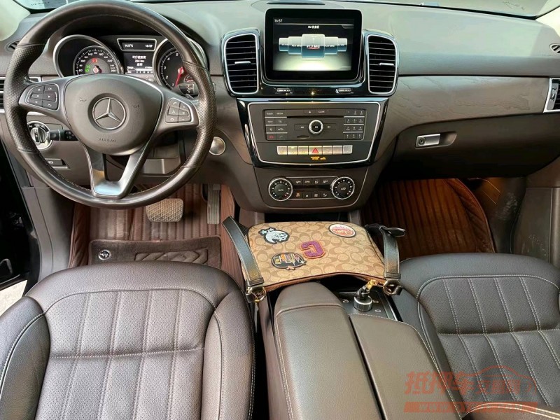 济宁16年奔驰GLE4
