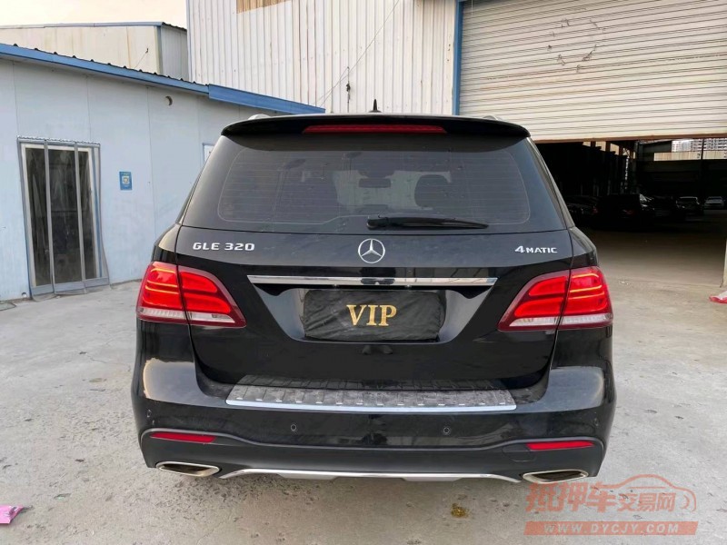济宁16年奔驰GLE9