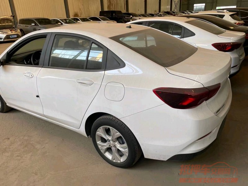 济宁21年雪佛兰科沃兹4