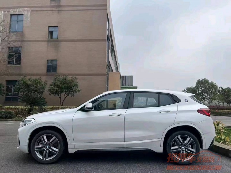 北京22年宝马X28