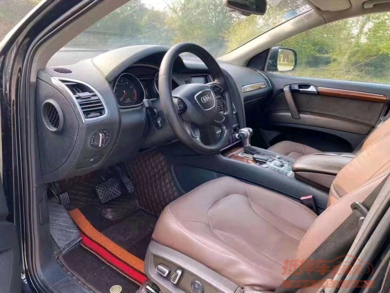 北京15年奥迪Q76