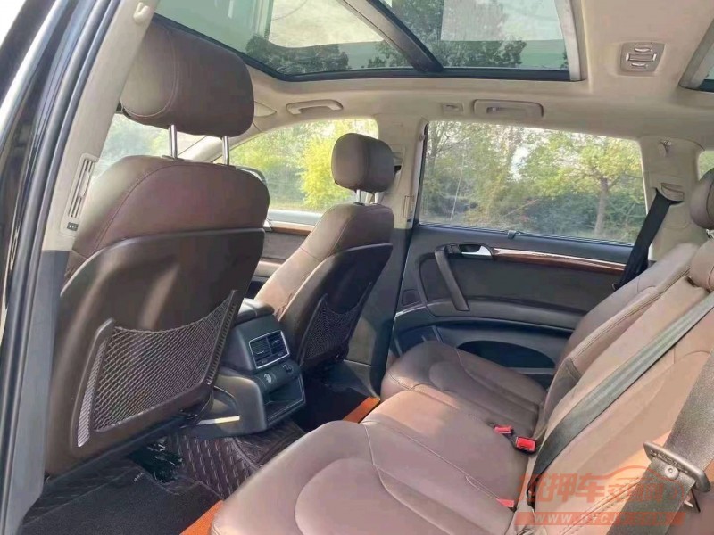 北京15年奥迪Q75