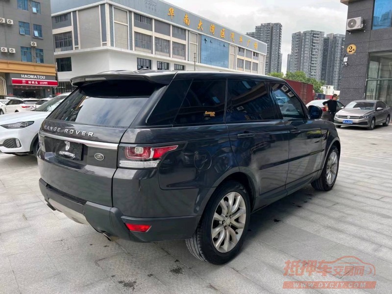 广州16年路虎揽胜运动4