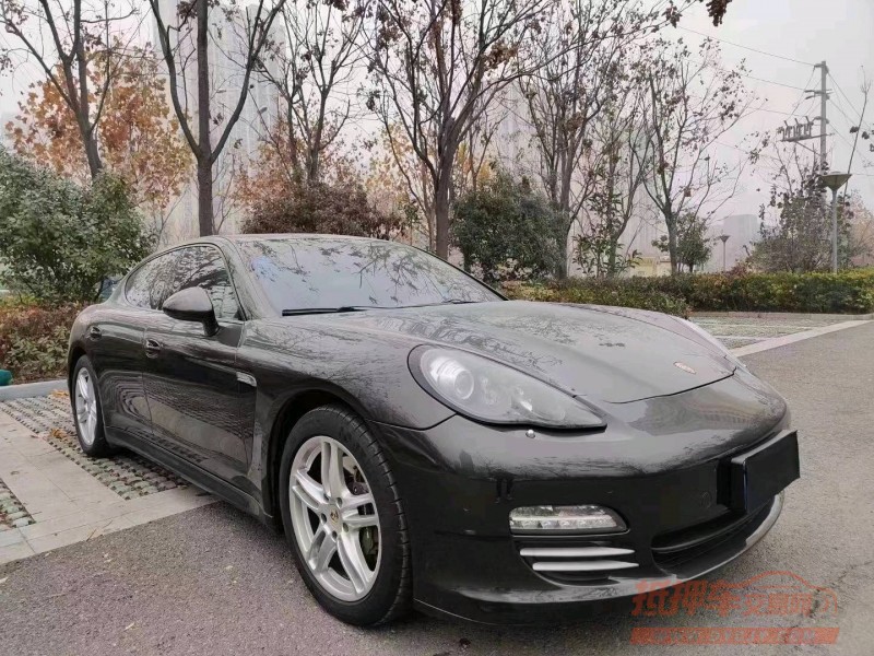 淮南12年保时捷帕拉梅拉7