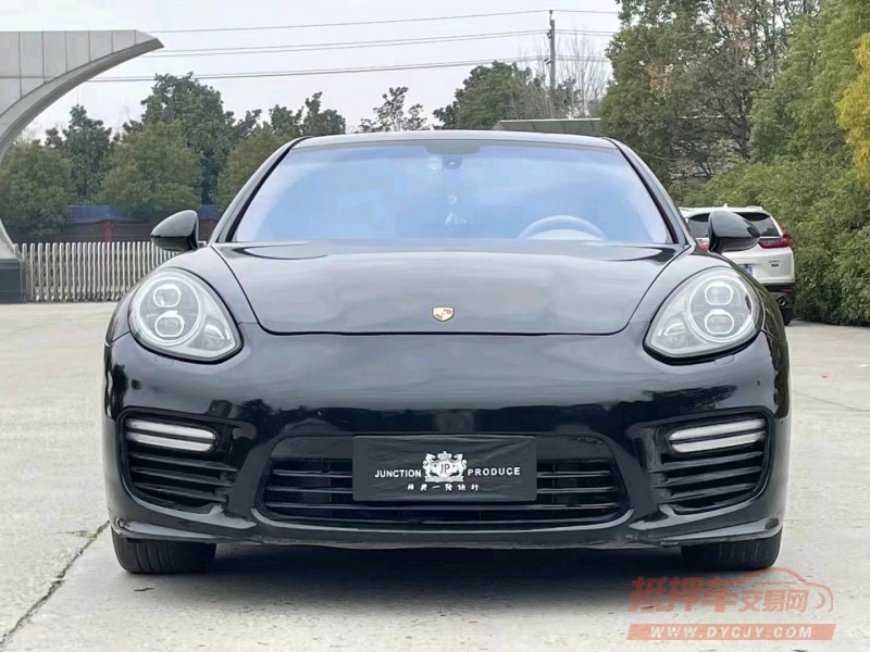 北京12年保时捷帕拉梅拉1