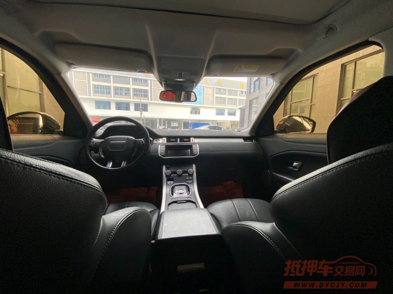 广州17年路虎极光1