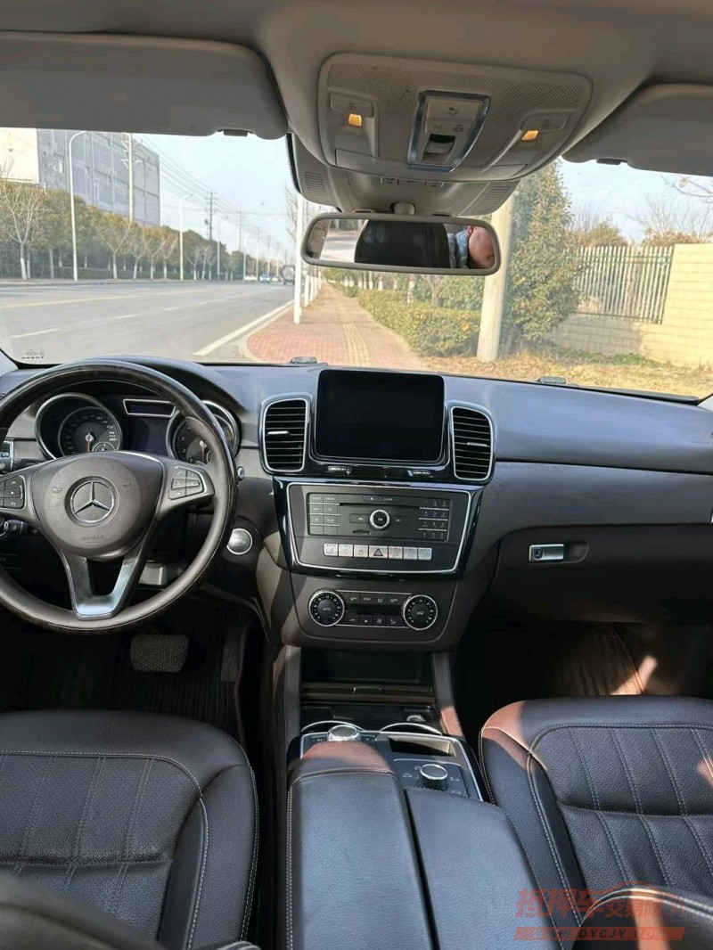 济南16年奔驰GLE6