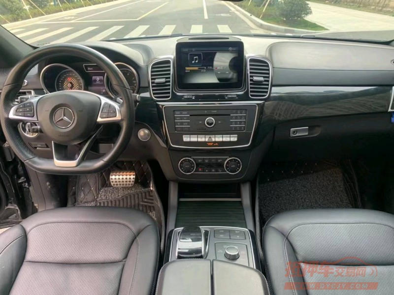 苏州17年奔驰AMG4