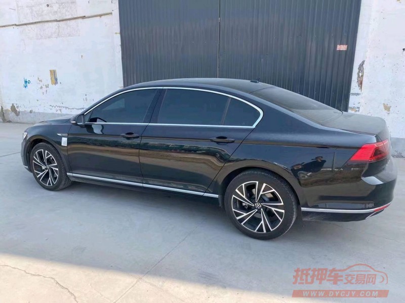 枣庄22年大众迈腾4