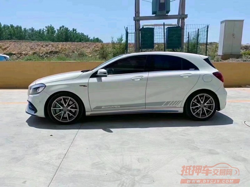 济宁16年奔驰AMG3