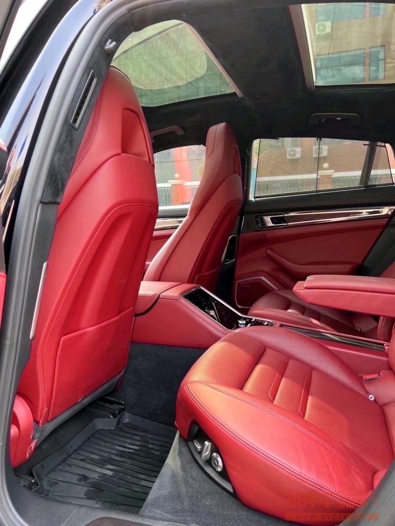 宜昌17年保时捷帕拉梅拉4