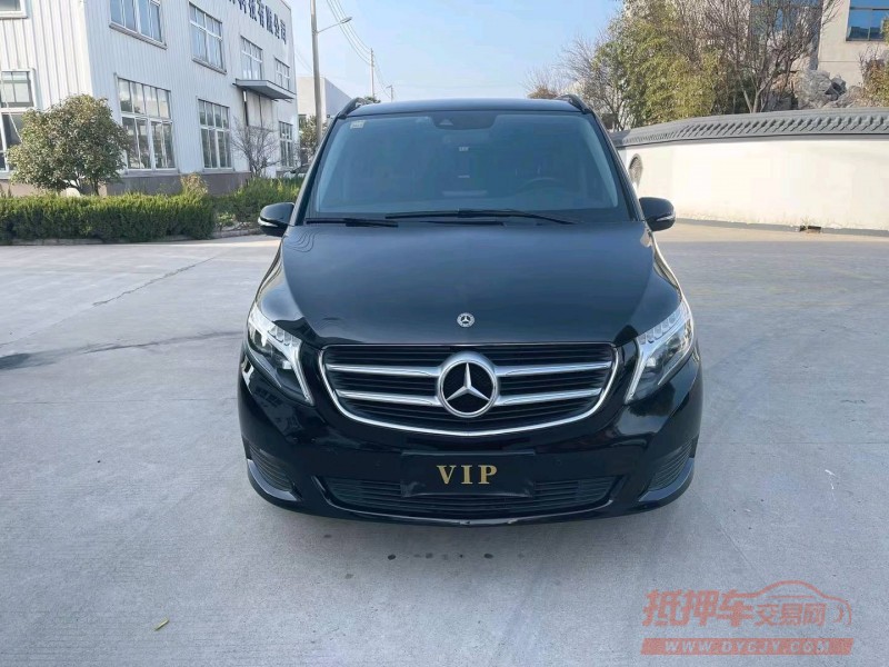 苏州17年奔驰V1