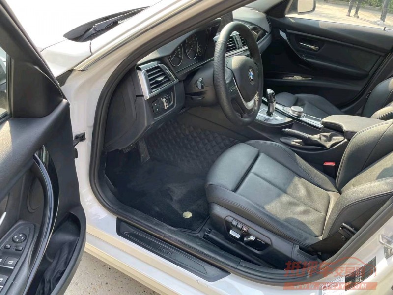 北京19年宝马3系5