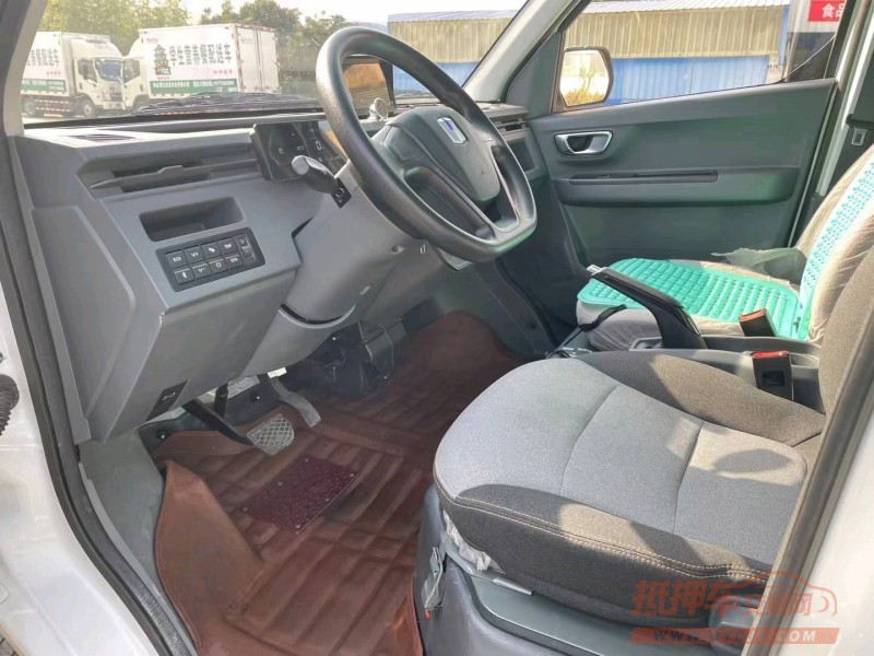 北京22年吉利远程8