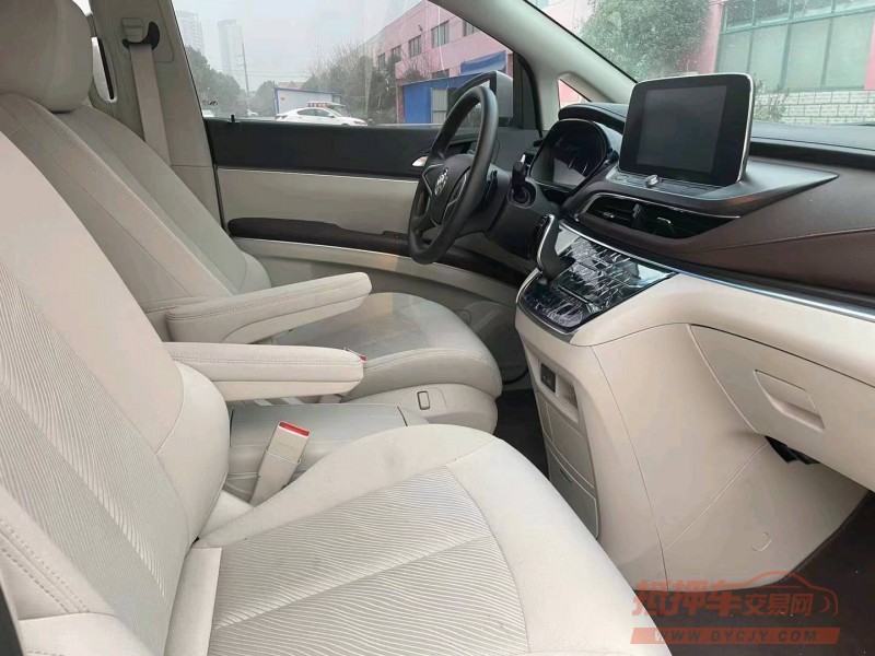 北京22年别克GL88