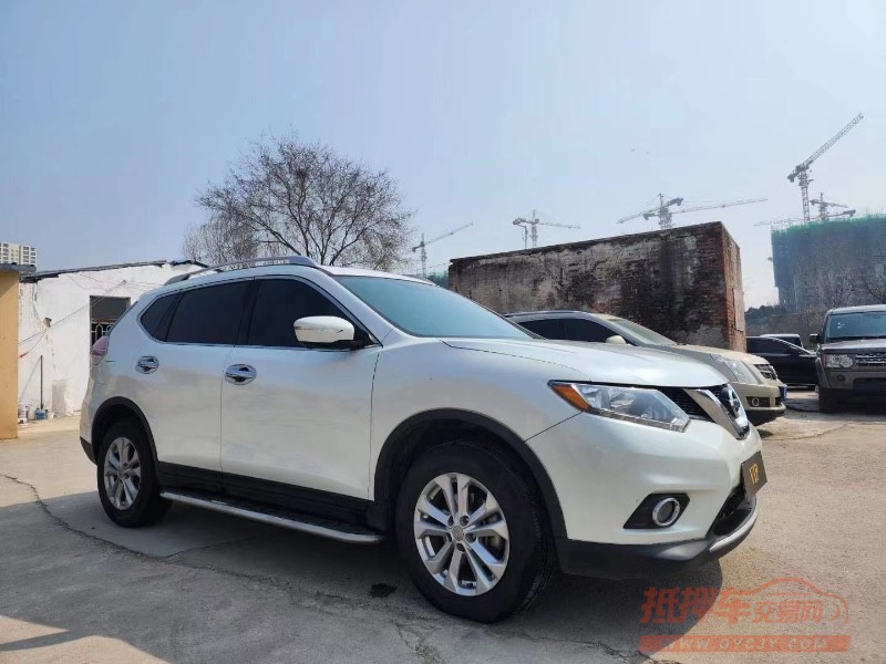 北京17年日产奇骏5