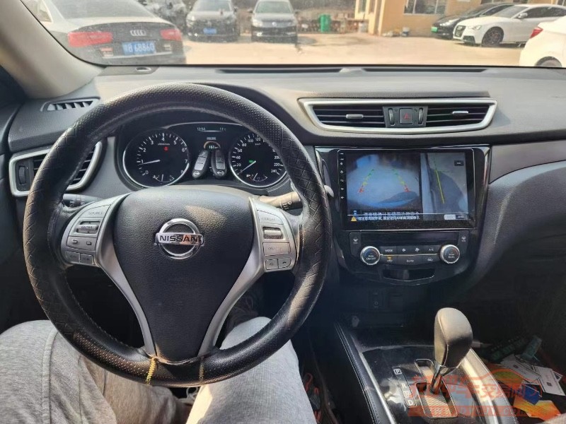 北京17年日产奇骏7