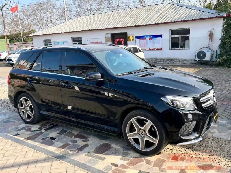 淮南17年奔驰GLE3