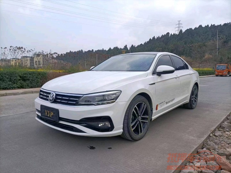 成都21年大众凌渡4