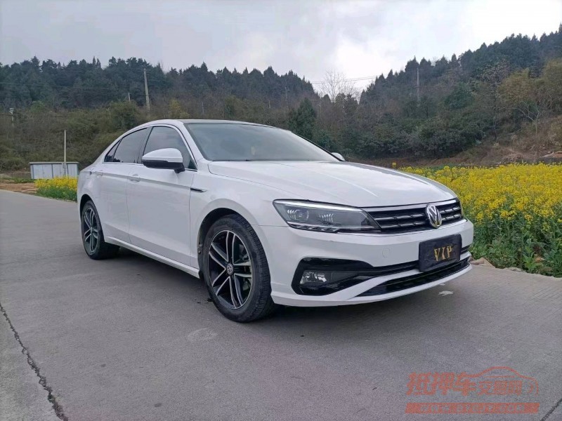 成都21年大众凌渡3