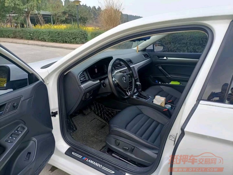 成都21年大众凌渡7