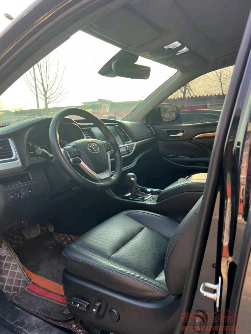 淮南21年丰田汉兰达6