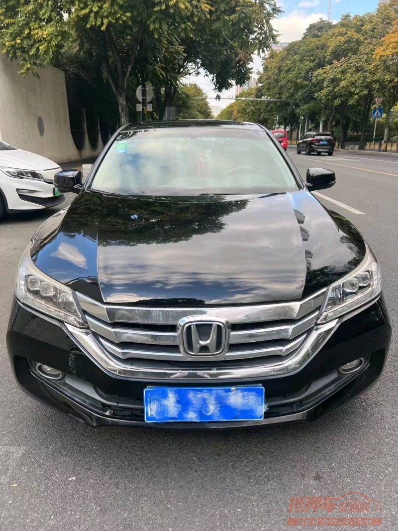 北京14年本田雅阁8