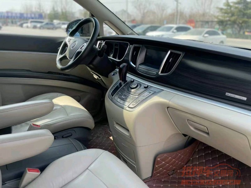 东营13年别克GL86