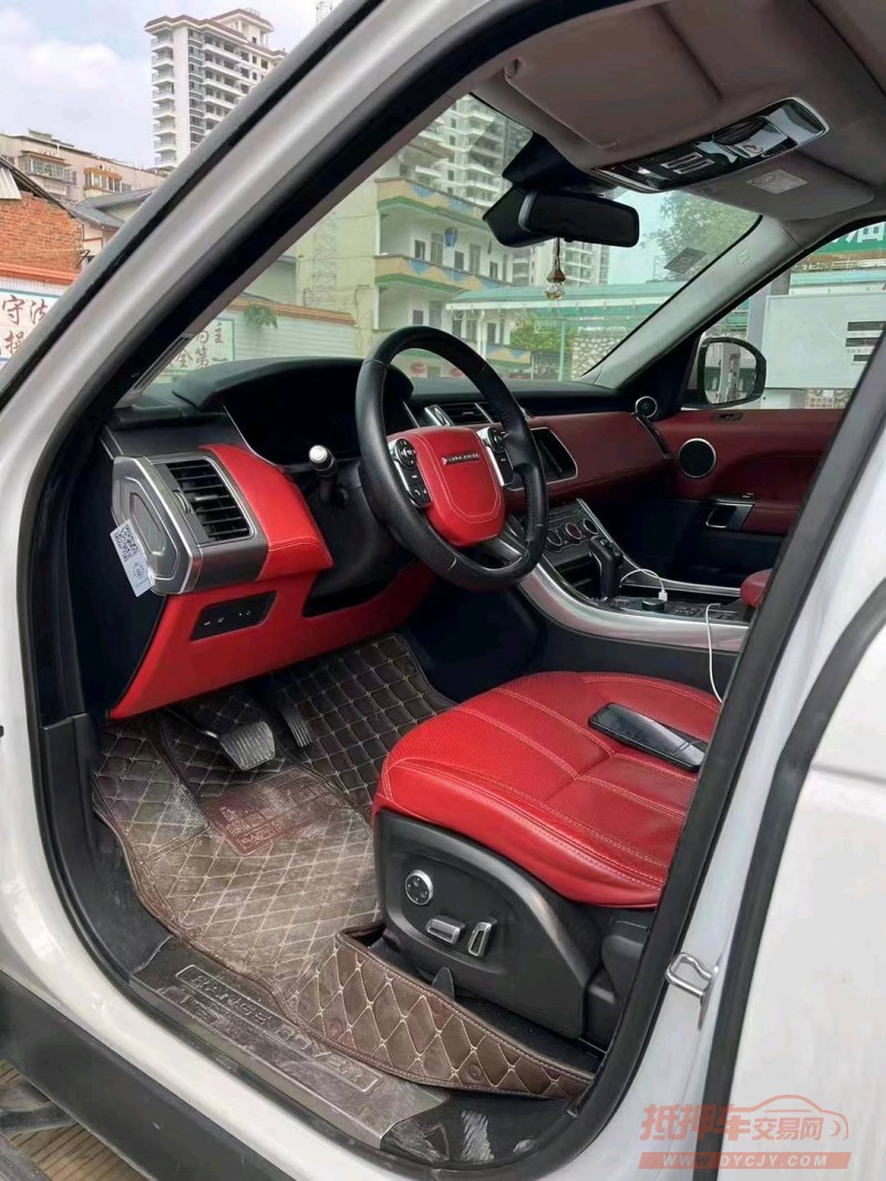 重庆17年路虎揽胜运动6