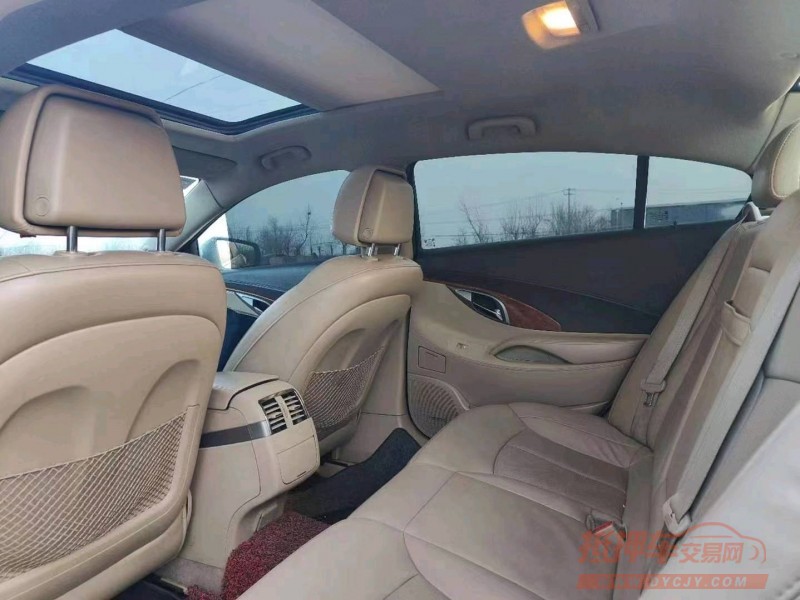 潍坊11年别克君越2