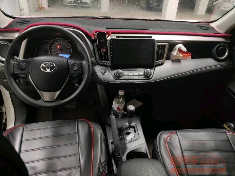 安順17年豐田RAV4榮放7