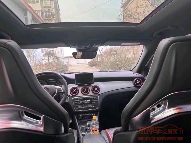 青岛16年奔驰AMG1