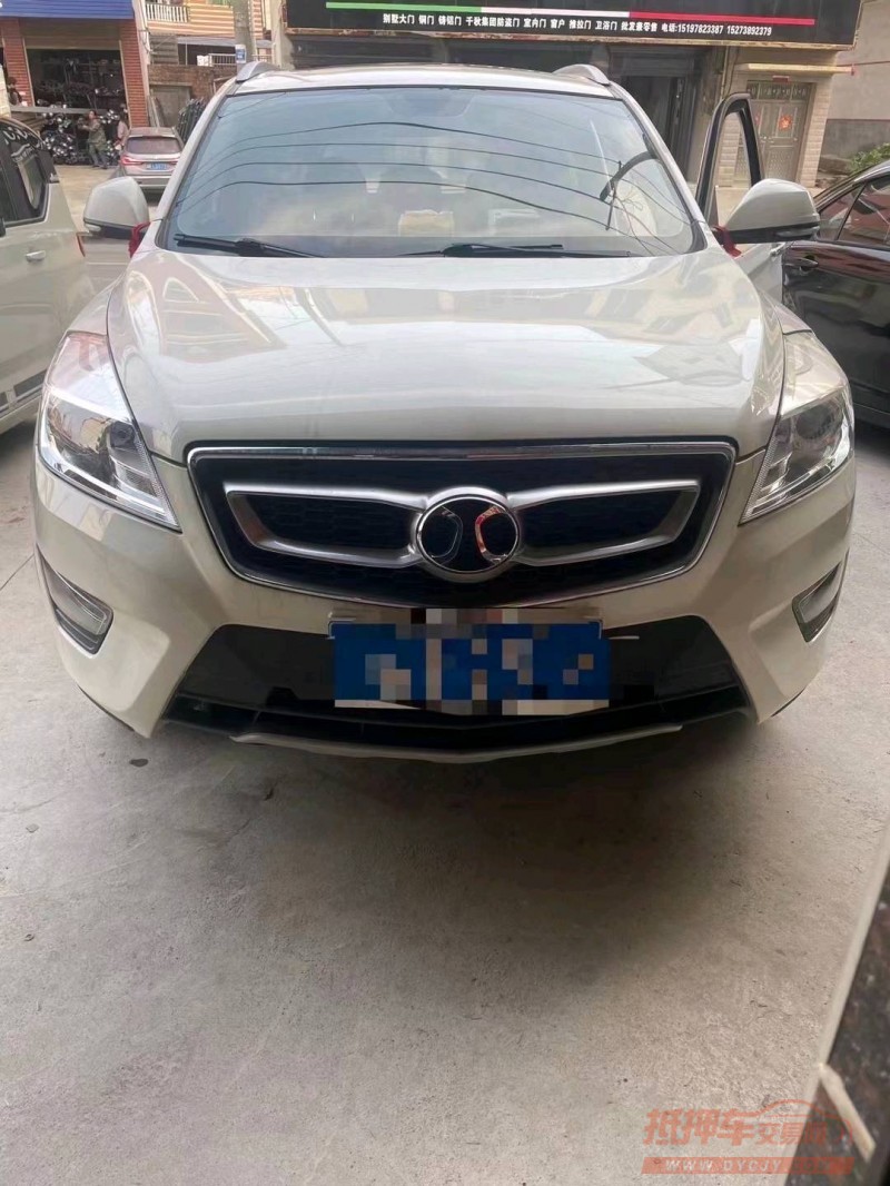 衡阳17年北汽绅宝X651