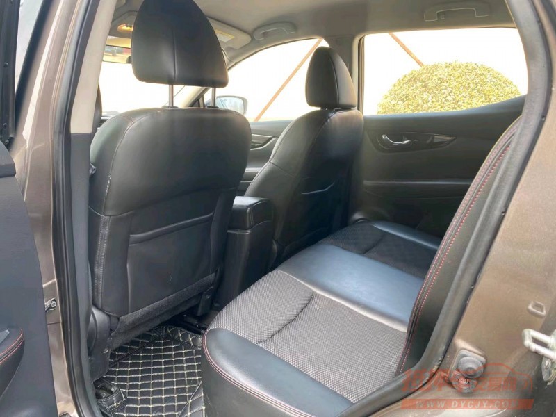 保定19年日产逍客6